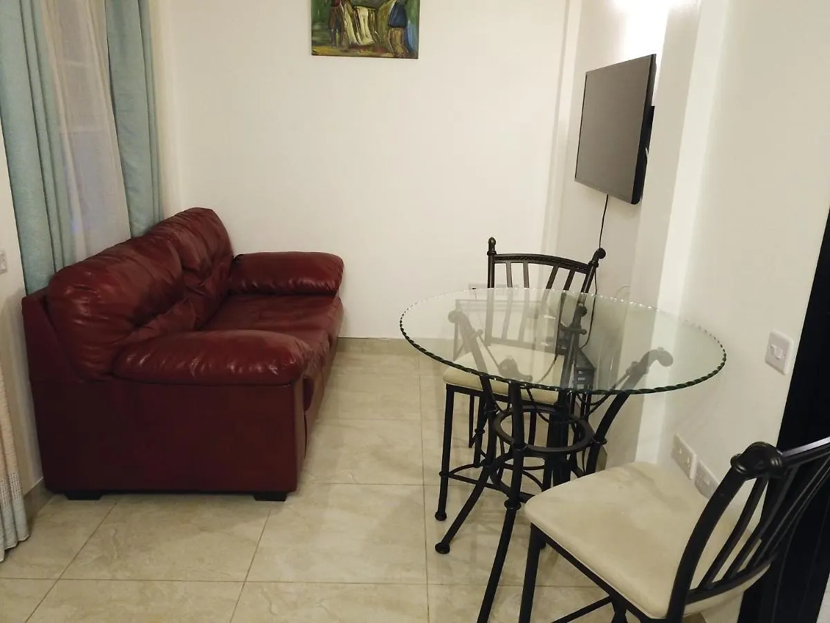 Pansiyon Blue Star Apartments & Hotel Lance aux Epines